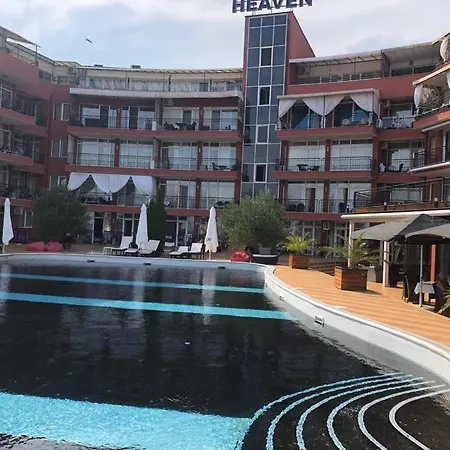 Seaview Heaven Sunny Апартаменты *